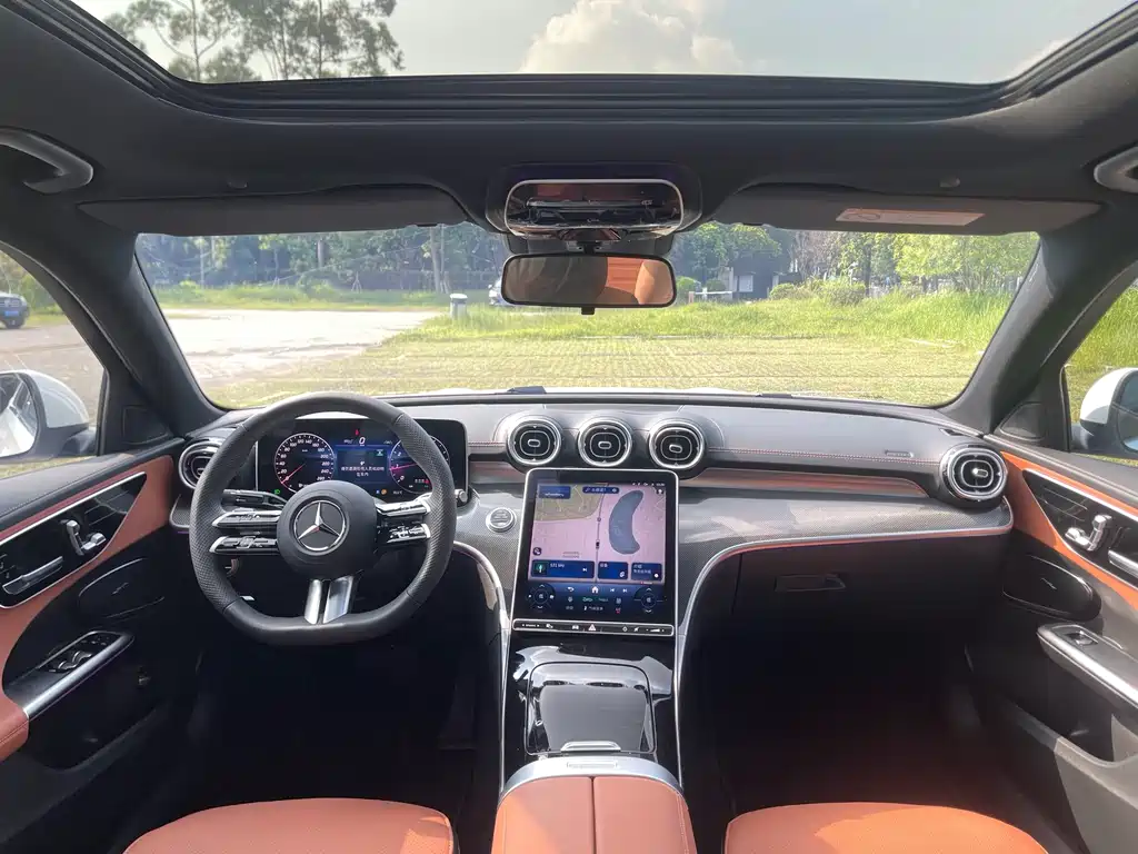 Mercedes-Benz C-Class — миниатюра 17