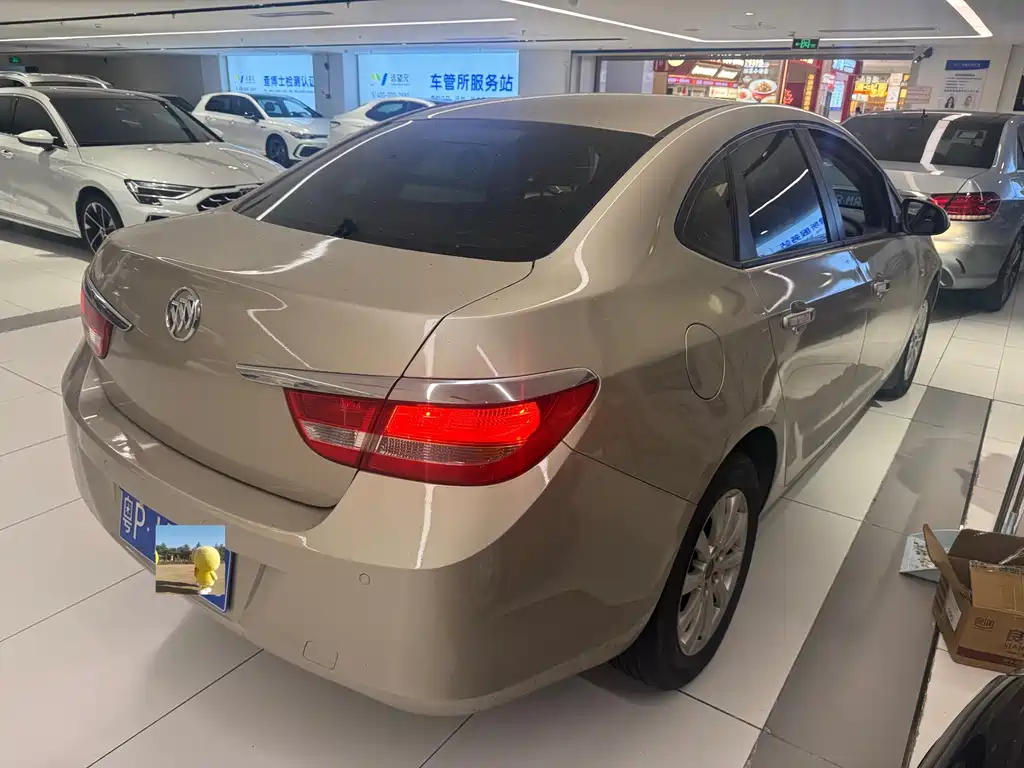 Buick Excelle — миниатюра 4