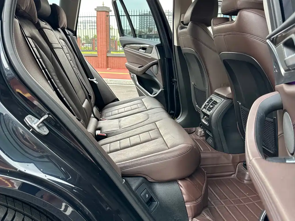 BMW X3 — миниатюра 20