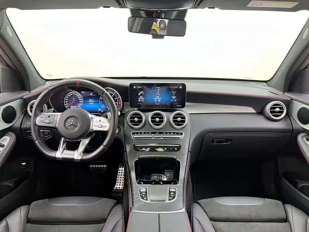 MERCEDES-BENZ GLC AMG