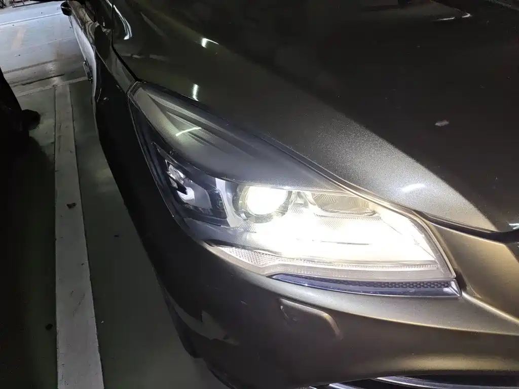 Ford Kuga — миниатюра 7