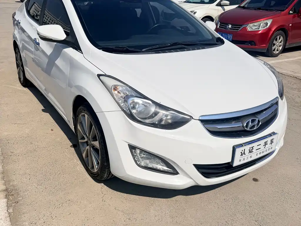 Hyundai Elantra Langdong — миниатюра 3