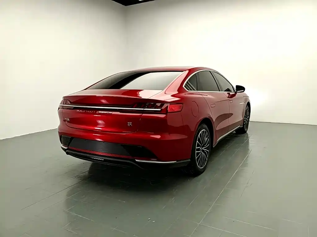 BYD Han — миниатюра 7