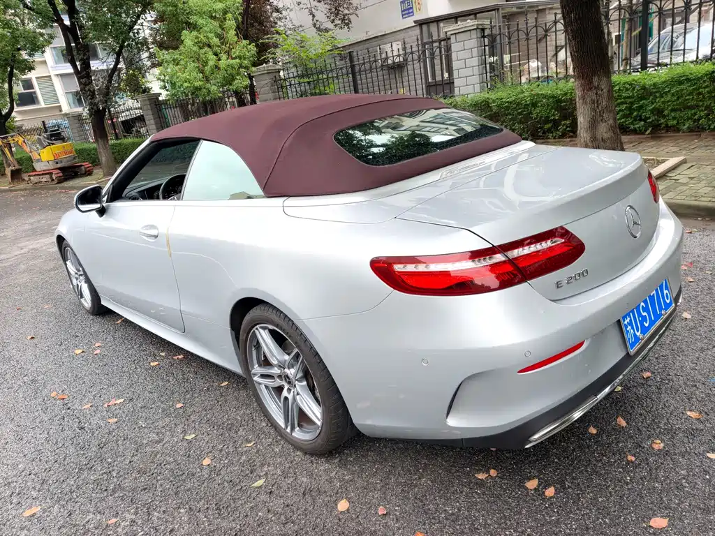 Mercedes-Benz E-Class (Import) — миниатюра 9