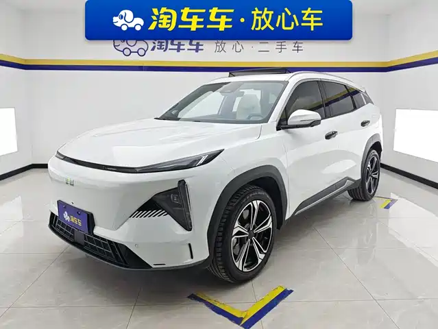 Geely Galaxy L7
