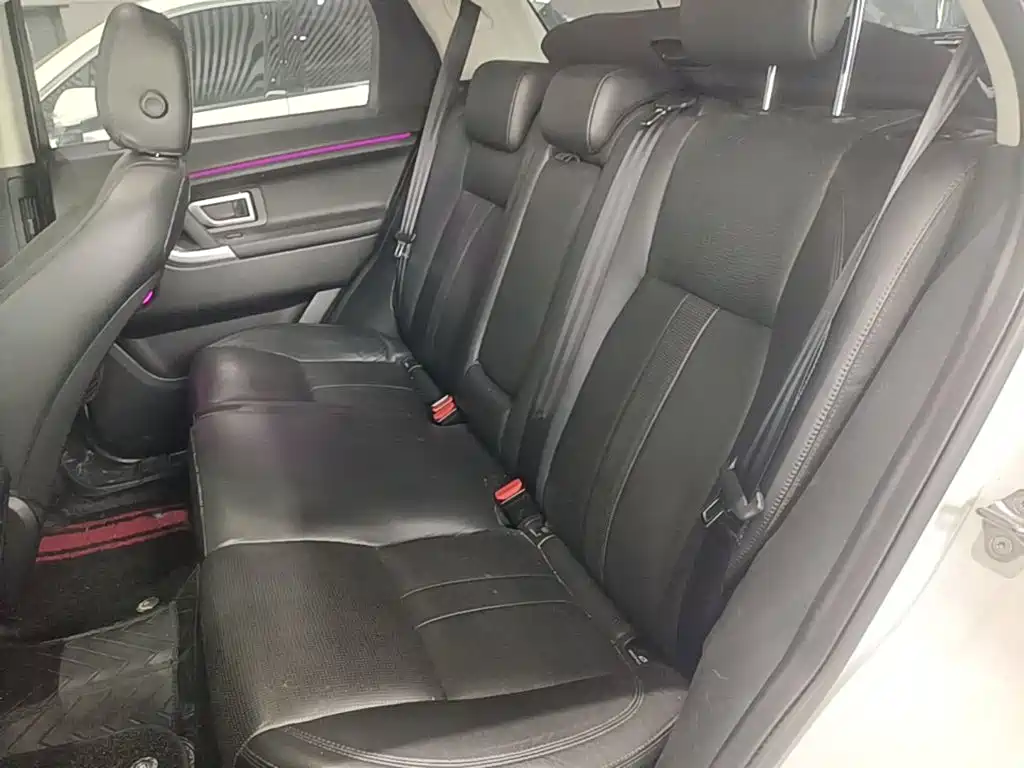 Land Rover Discovery Sport — миниатюра 17