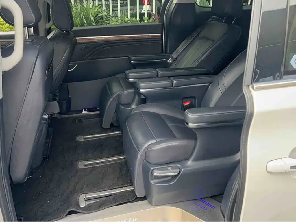 GAC Motor Trumpchi M8 — миниатюра 6