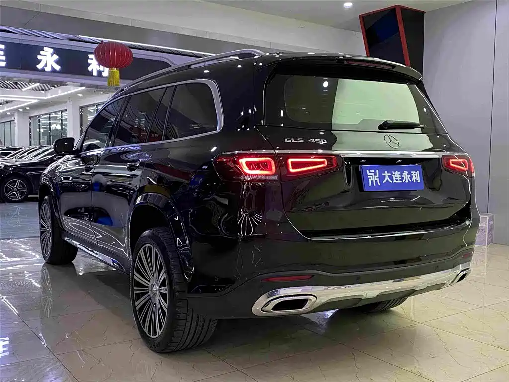 Mercedes-Benz GLS — миниатюра 17