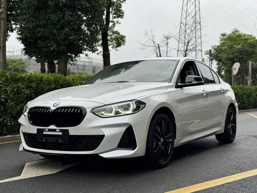 BMW 1 Series 2023