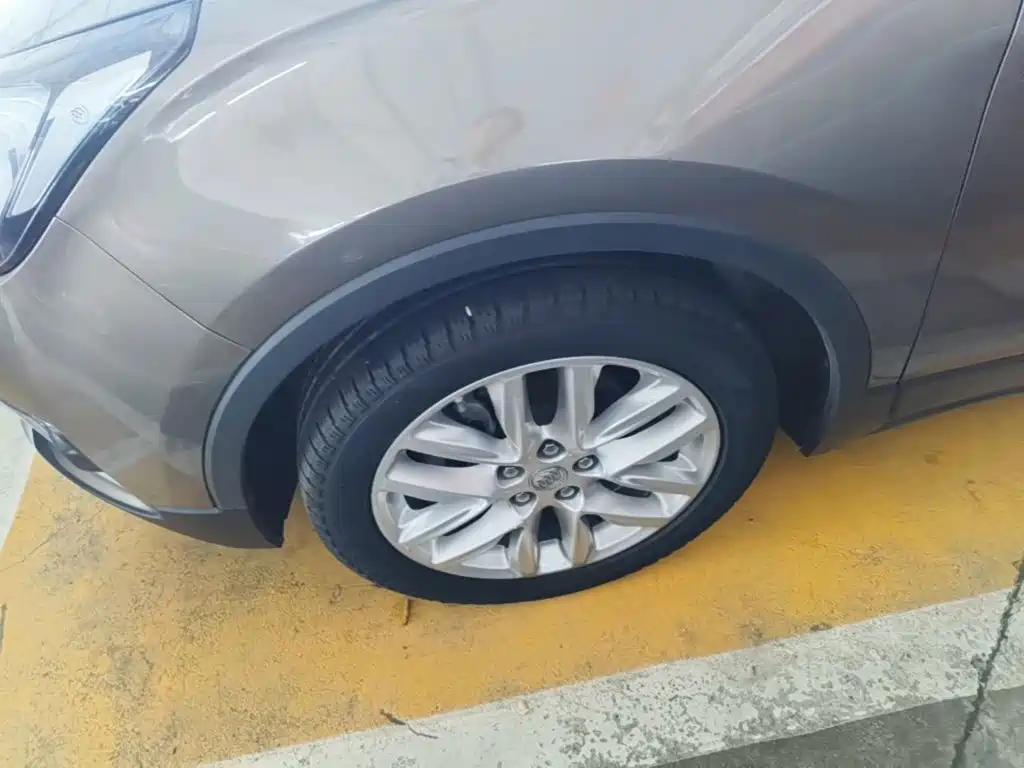 Buick Envision Plus — миниатюра 23