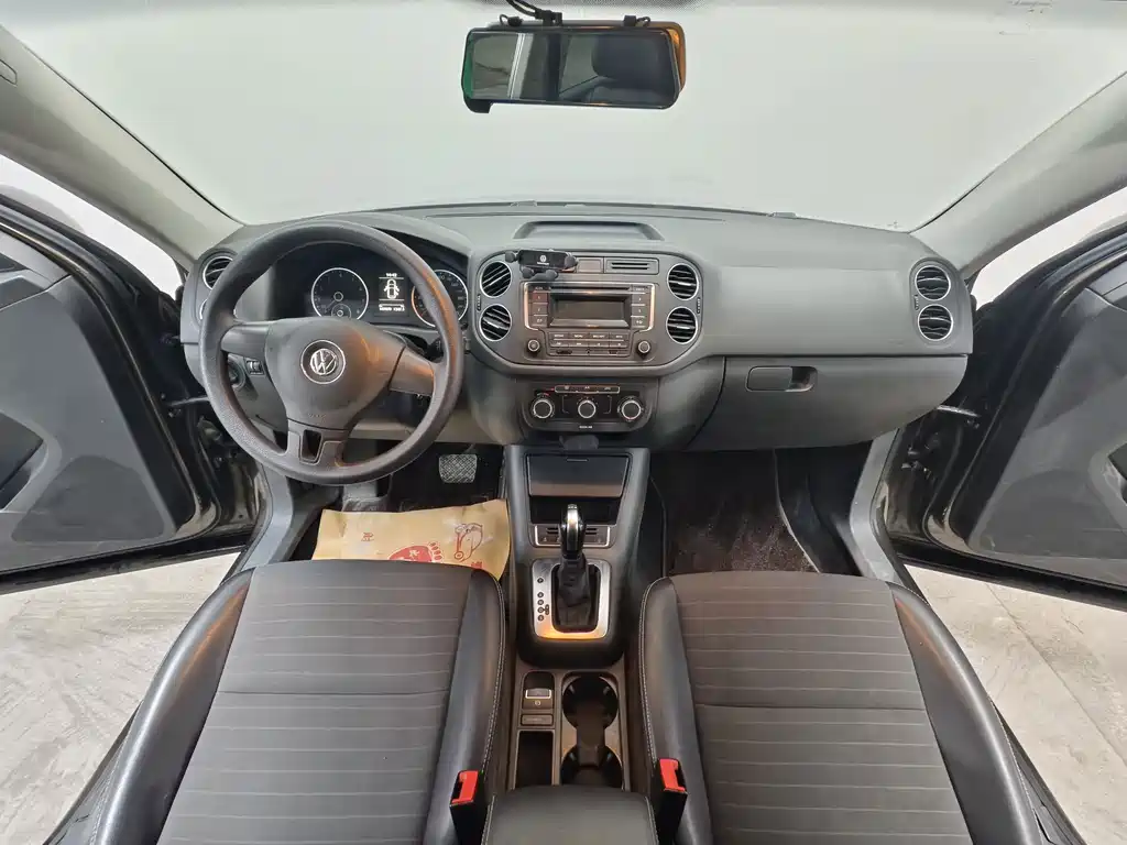Volkswagen Tiguan — миниатюра 9