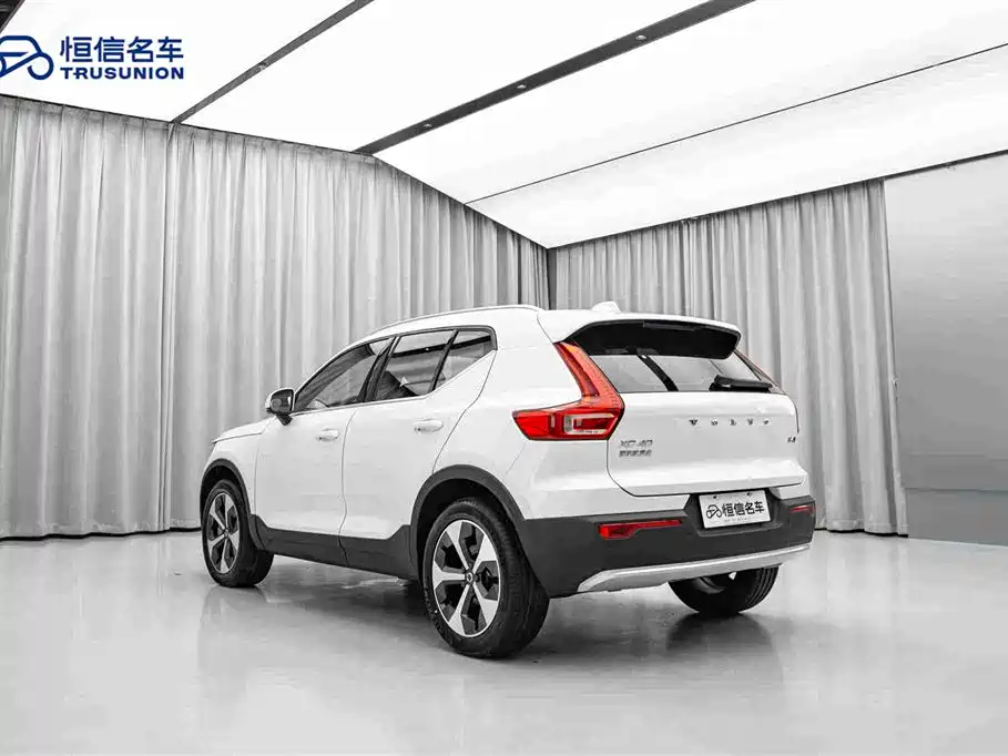 Volvo XC40 — миниатюра 7