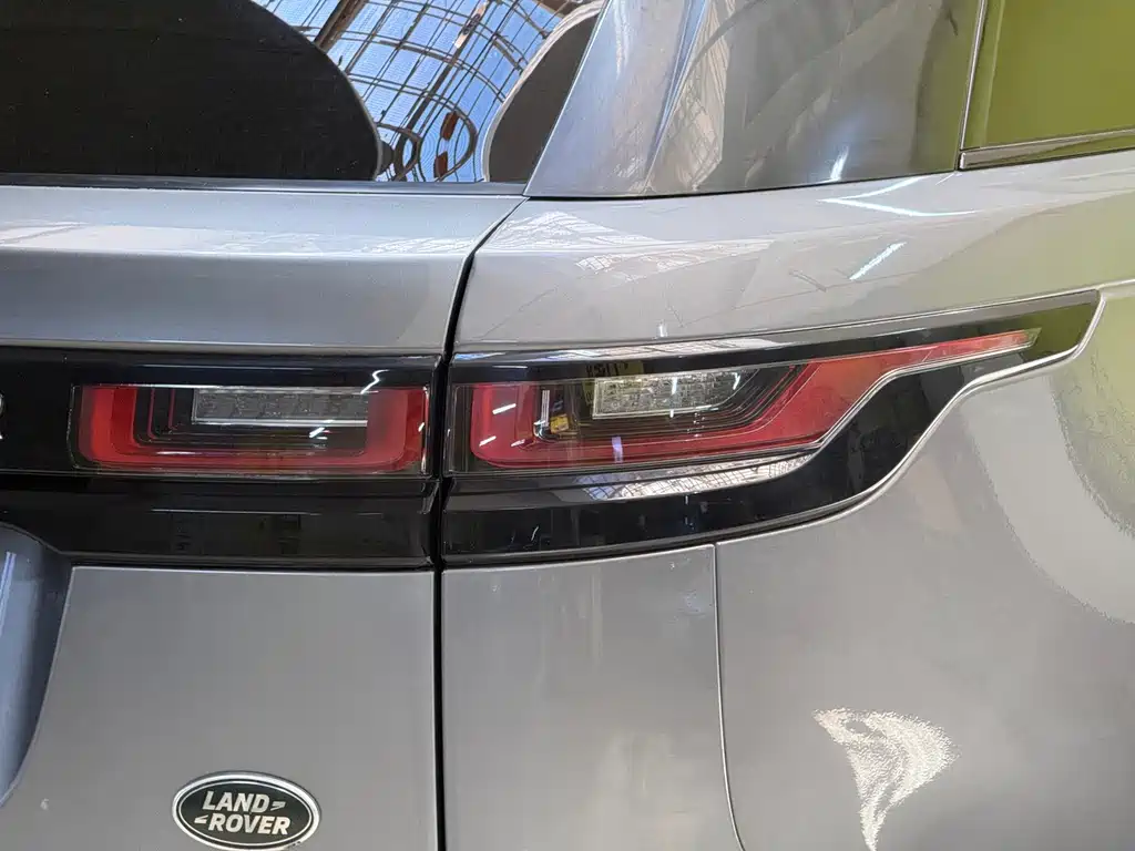 Land Rover Velar — миниатюра 7