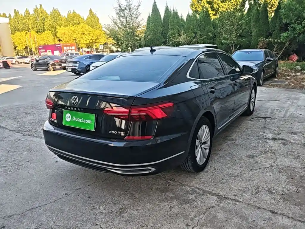 Volkswagen Passat — миниатюра 7