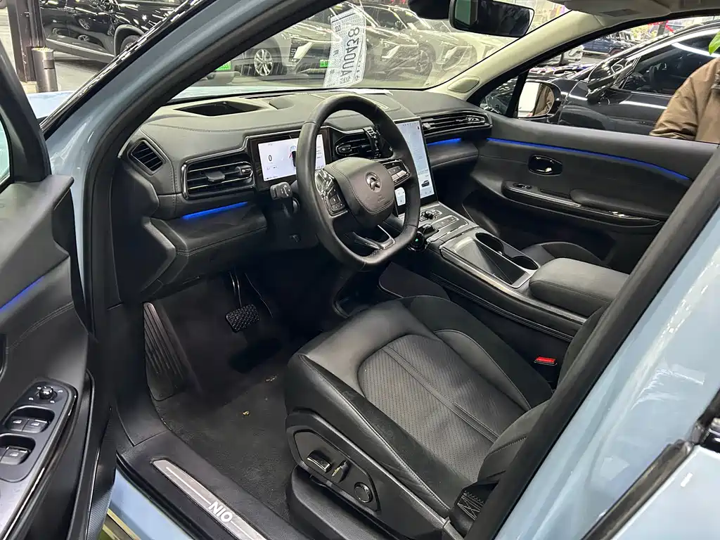 NIO NIO ES6