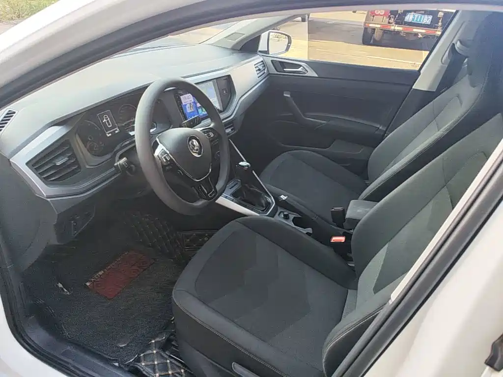 Volkswagen Polo — миниатюра 16