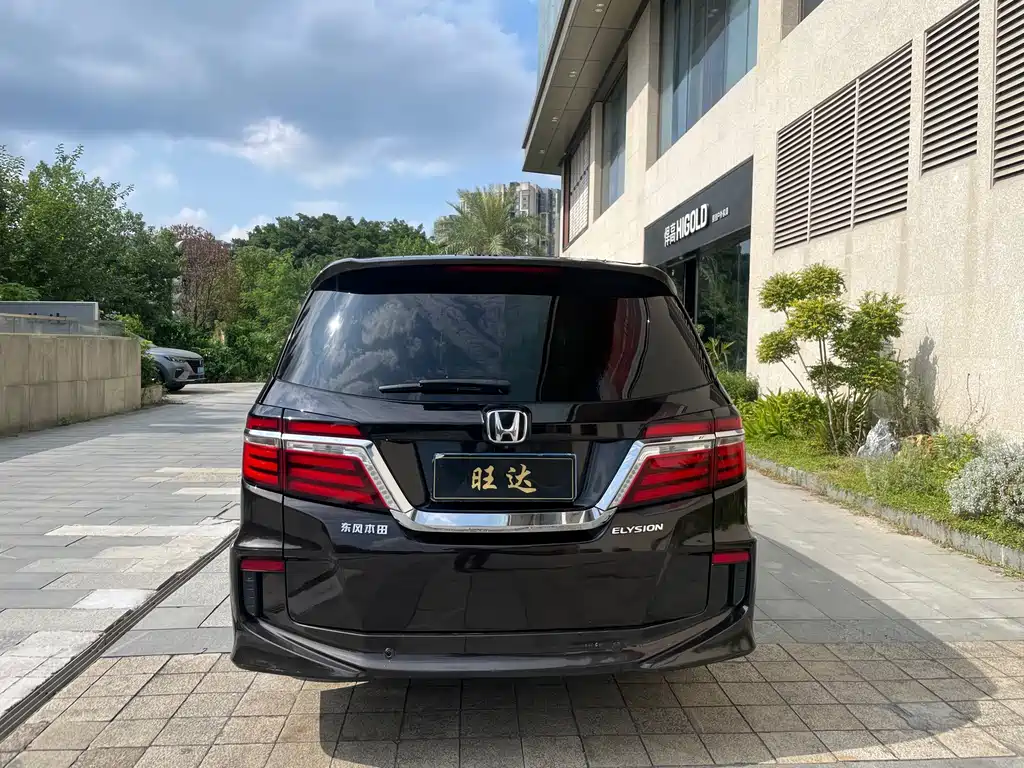 Honda Elysion — миниатюра 8