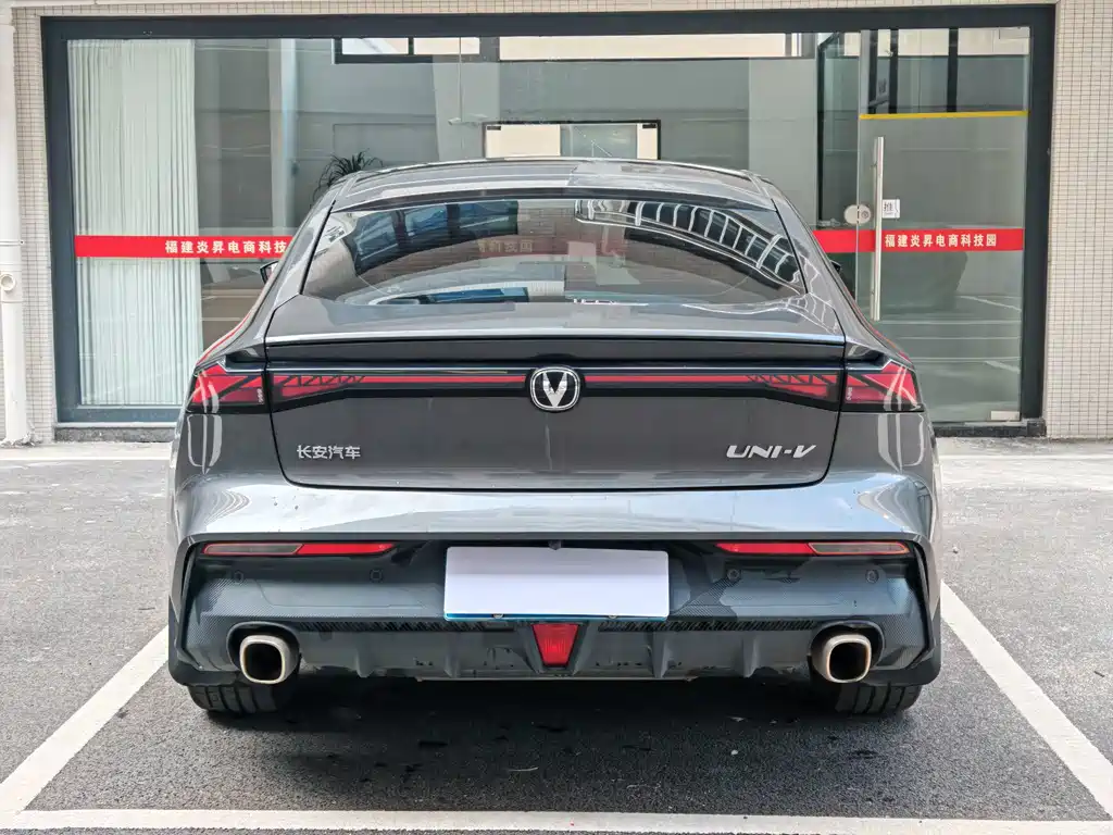 Changan UNI-V — миниатюра 6