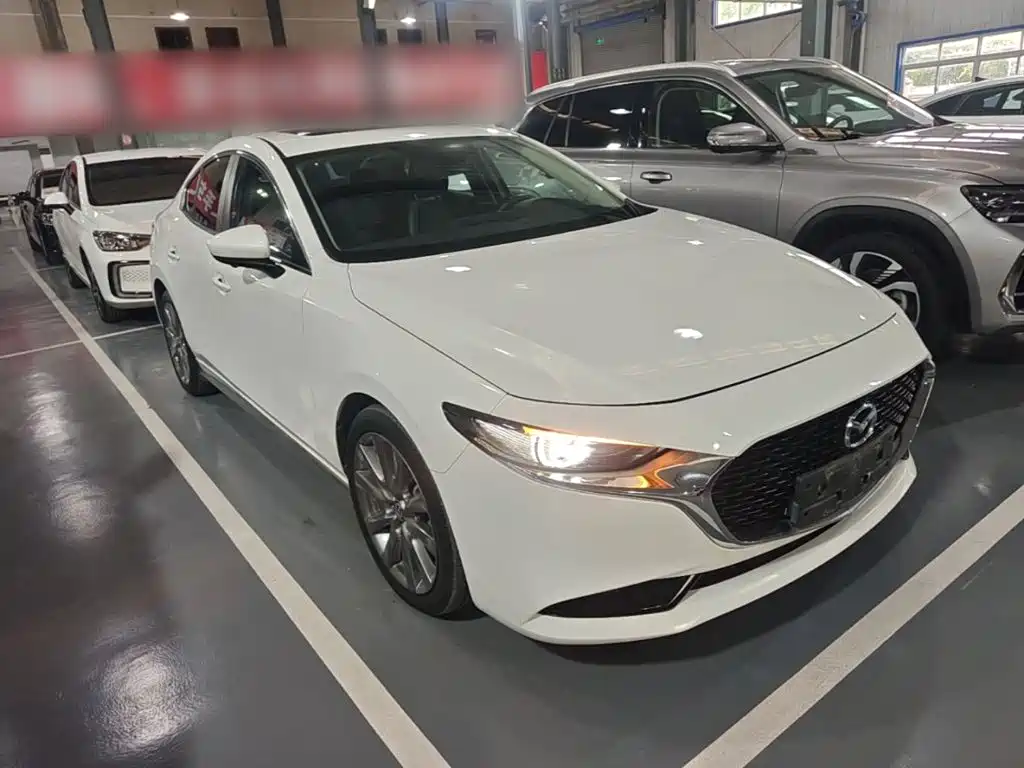Mazda 3 Axela — миниатюра 4