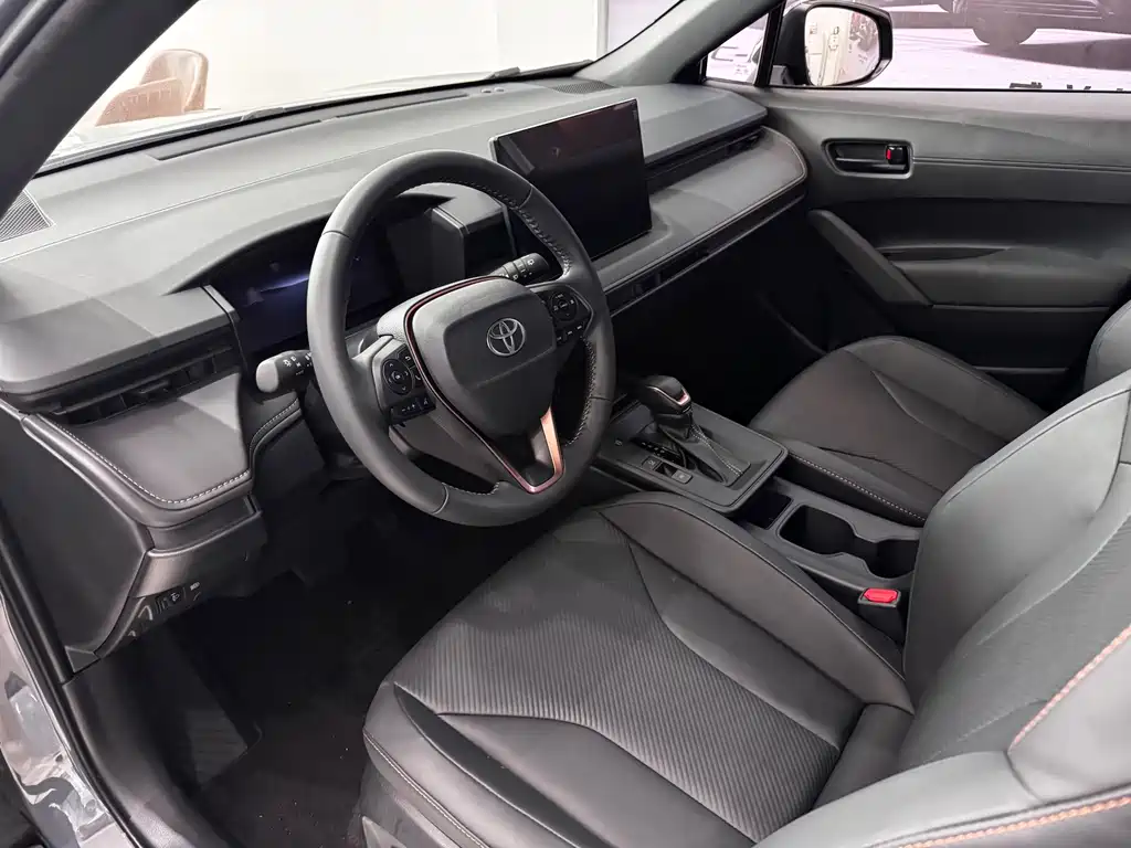 Toyota Frontlander 2026 2.0L CVT Comfort