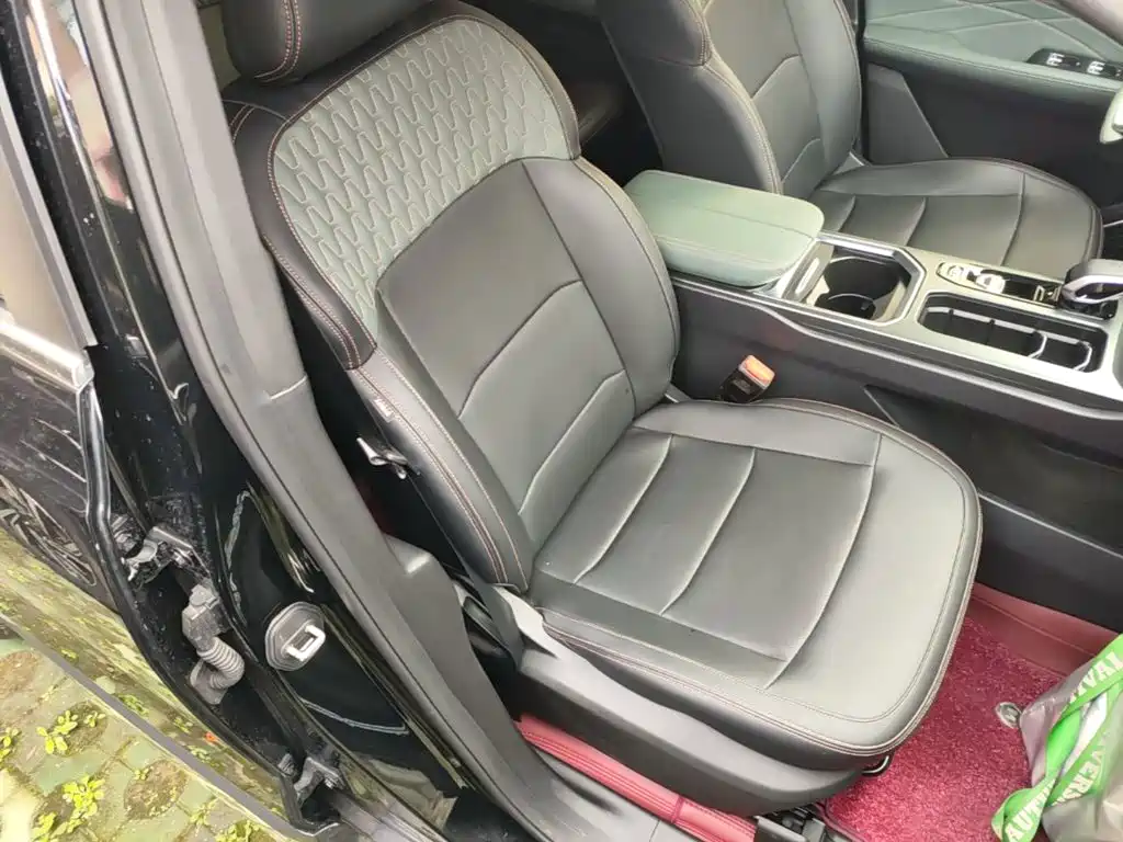 Geely Haoyue L — миниатюра 25