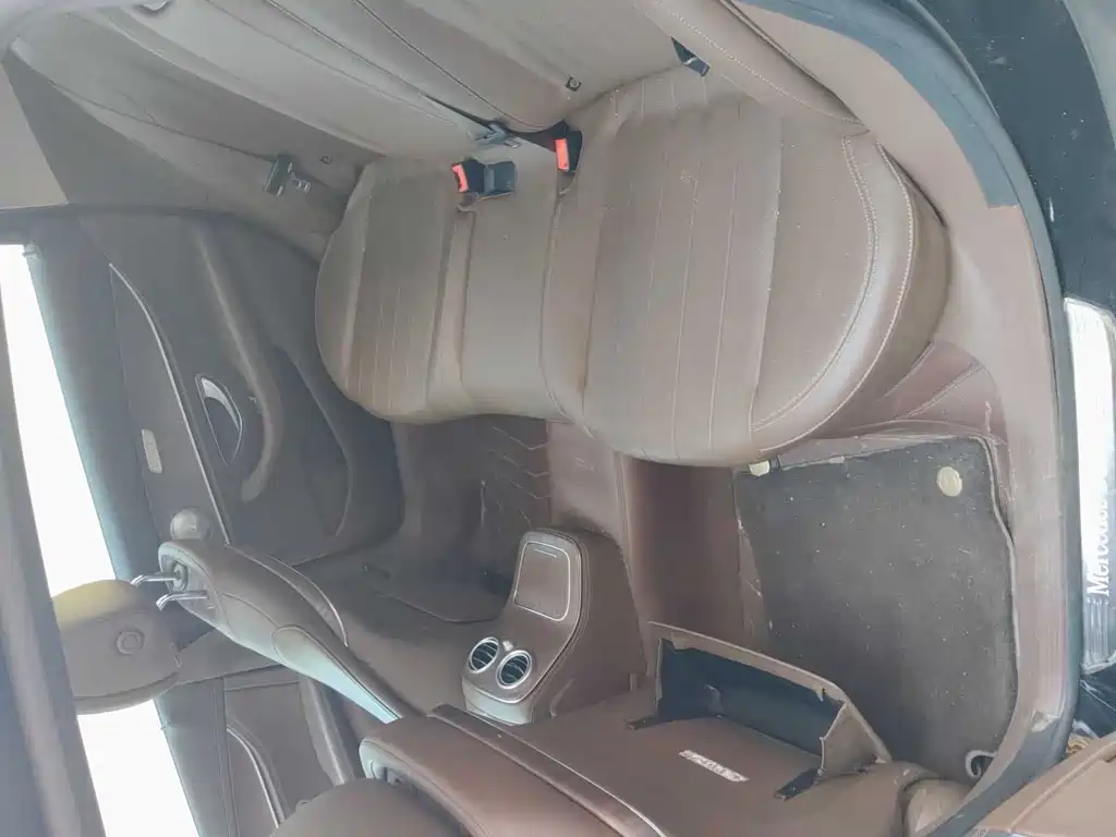 Mercedes-Benz E-Class — миниатюра 5