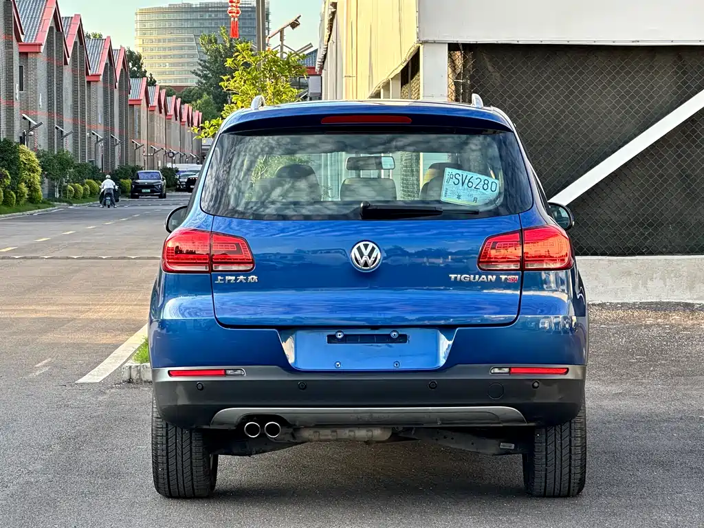 Volkswagen Tiguan 2013 1.8TSI AT Luxury