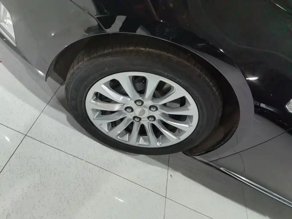 Cadillac XTS — миниатюра 23