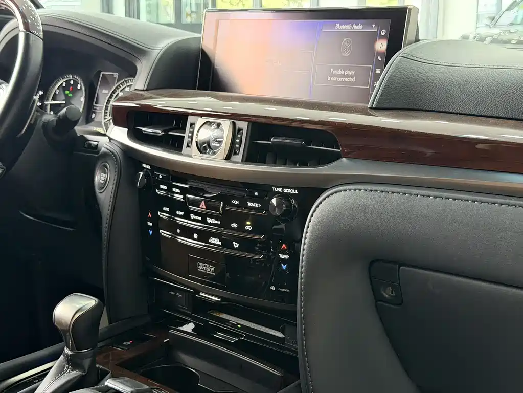 Lexus LX — фотографии объявления, Фото 14