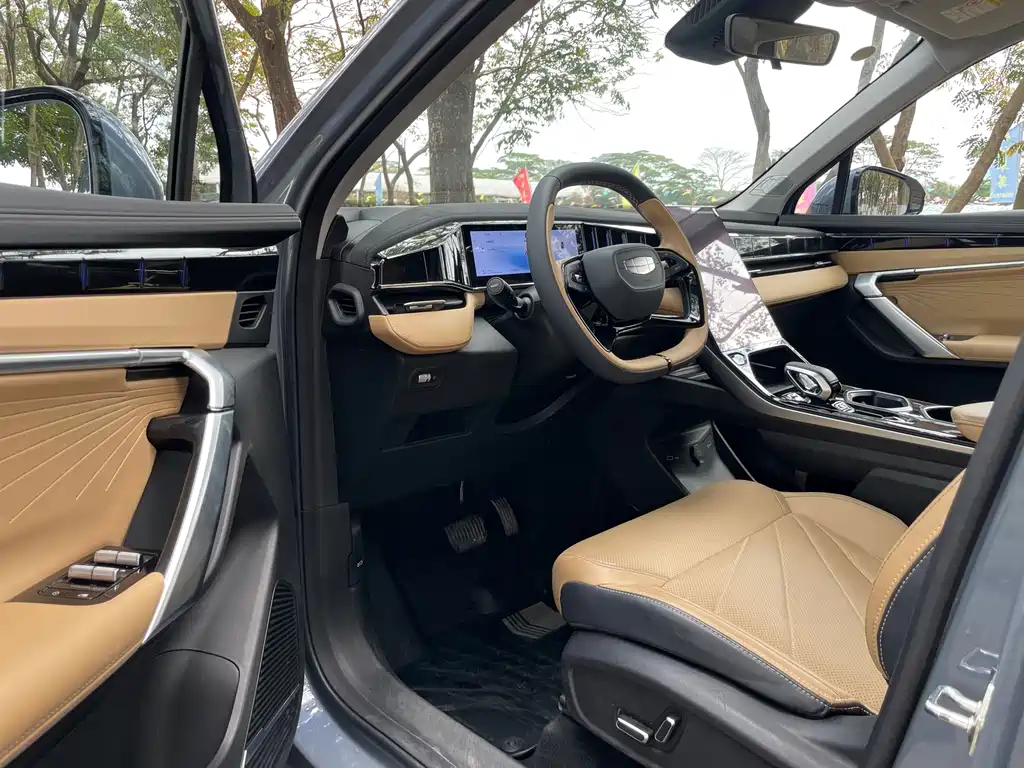 GEELY AUTOMOBILE BOYUE L