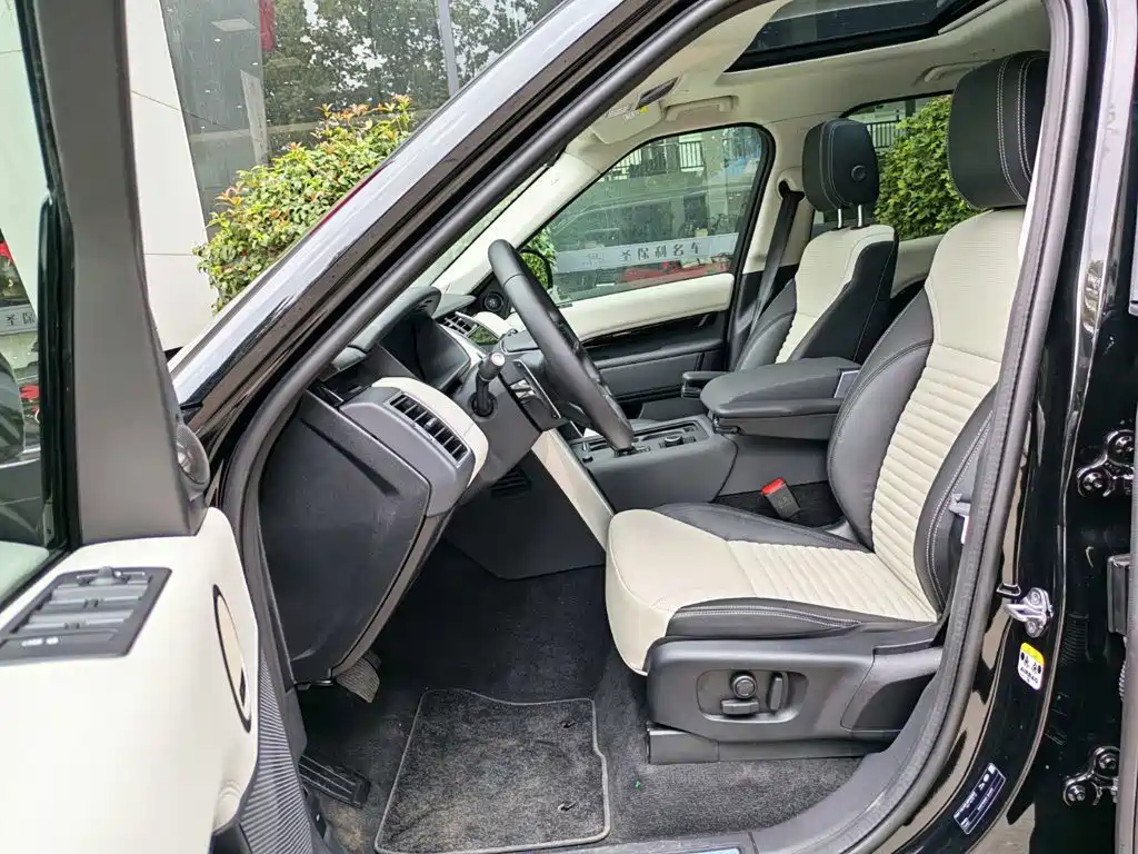 Land Rover Discovery — миниатюра 5