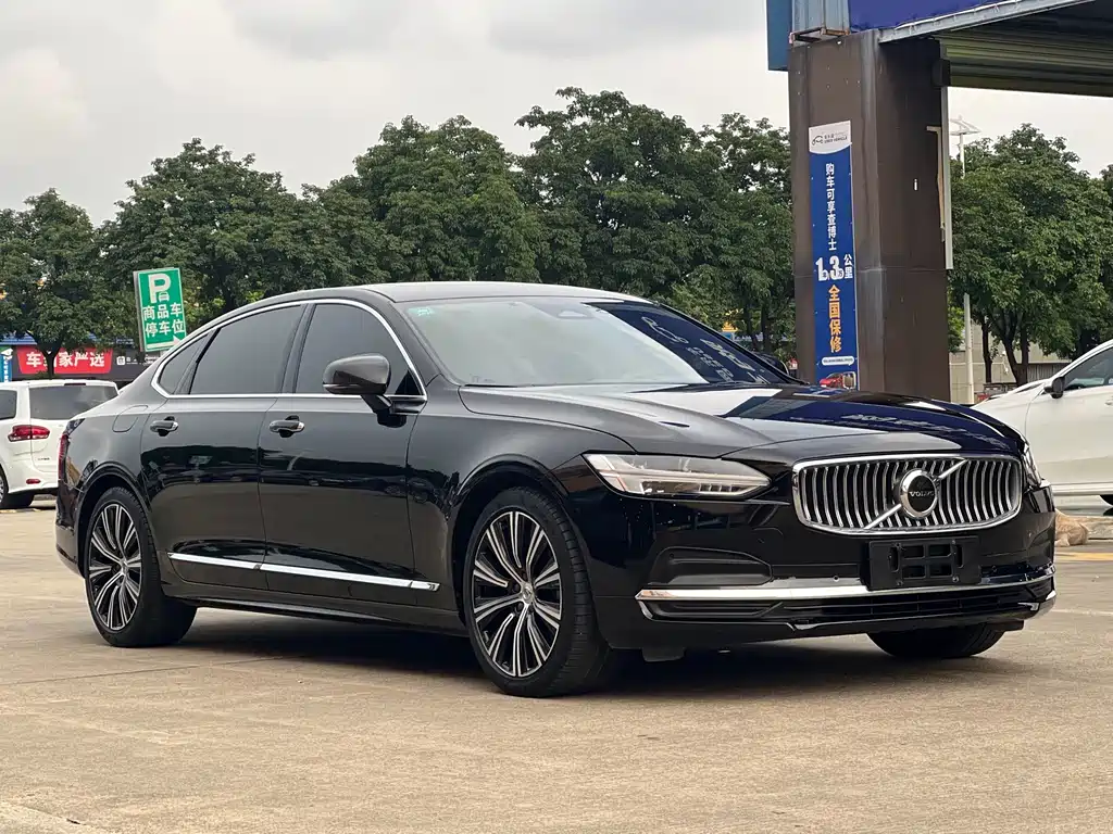 Volvo S90 — миниатюра 6