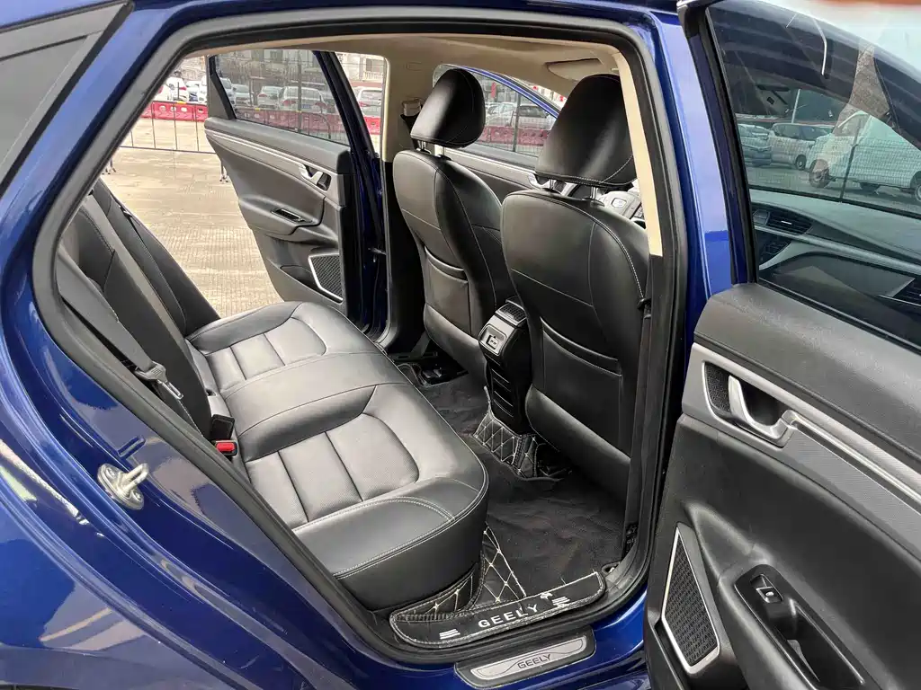 Geely Emgrand GL — фотографии объявления, Фото 13