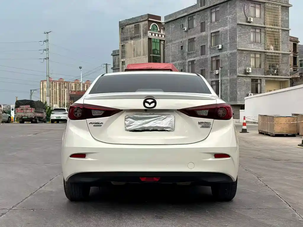 Mazda 3 Axela — миниатюра 5