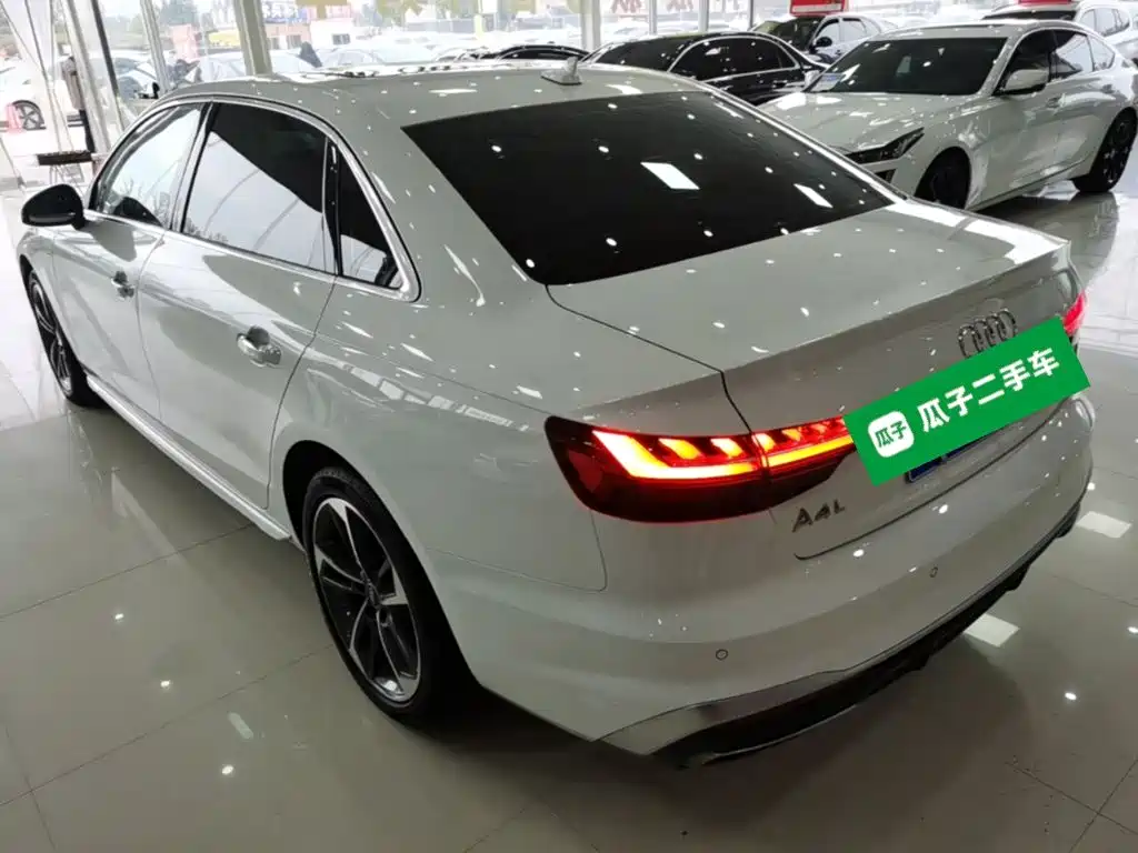 Audi A4L — миниатюра 5