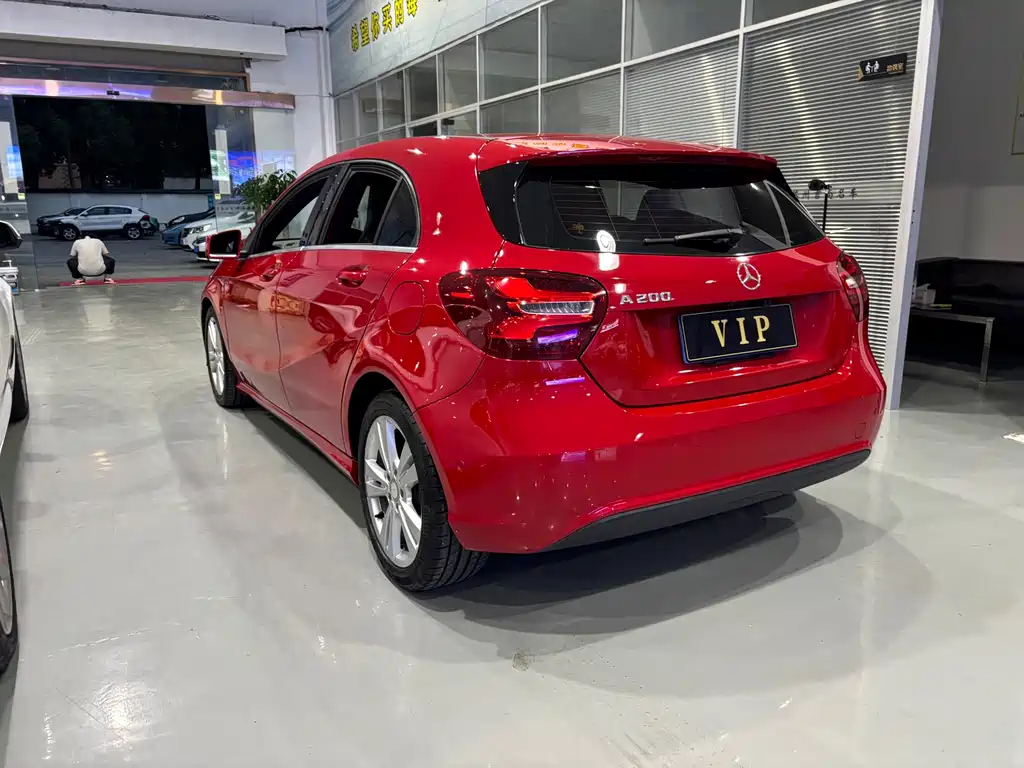 Mercedes-Benz A-Class (Import) — миниатюра 13