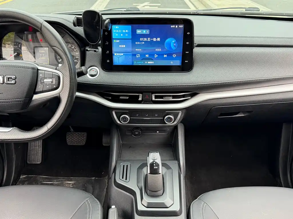 JMC Yuhu 7 — миниатюра 15
