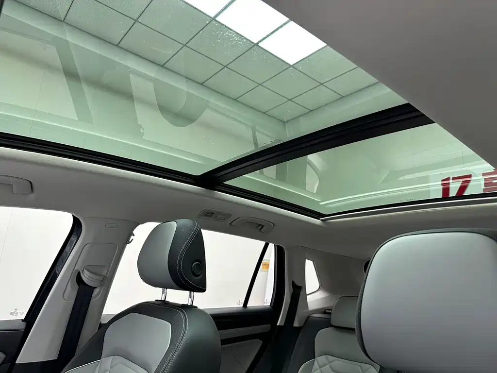 Volkswagen Tayron — миниатюра 13