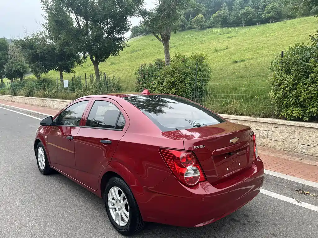 Chevrolet Aveo 2014 1.4SE MT
