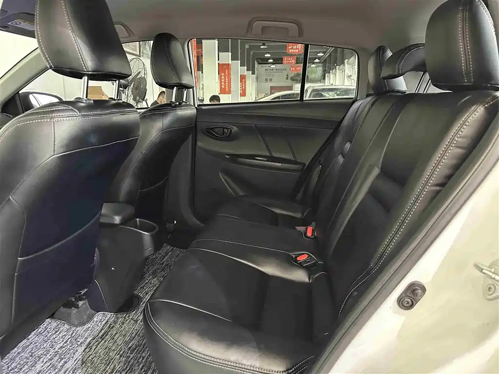 TOYOTA YARIS L ZHIXUAN