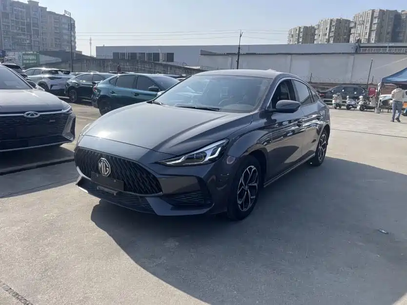MG5 2021 180DVVT CVT Youth Luxury Edition