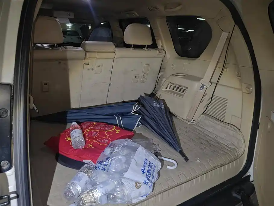 Toyota Land Cruiser Prado 2016 2.7L AT