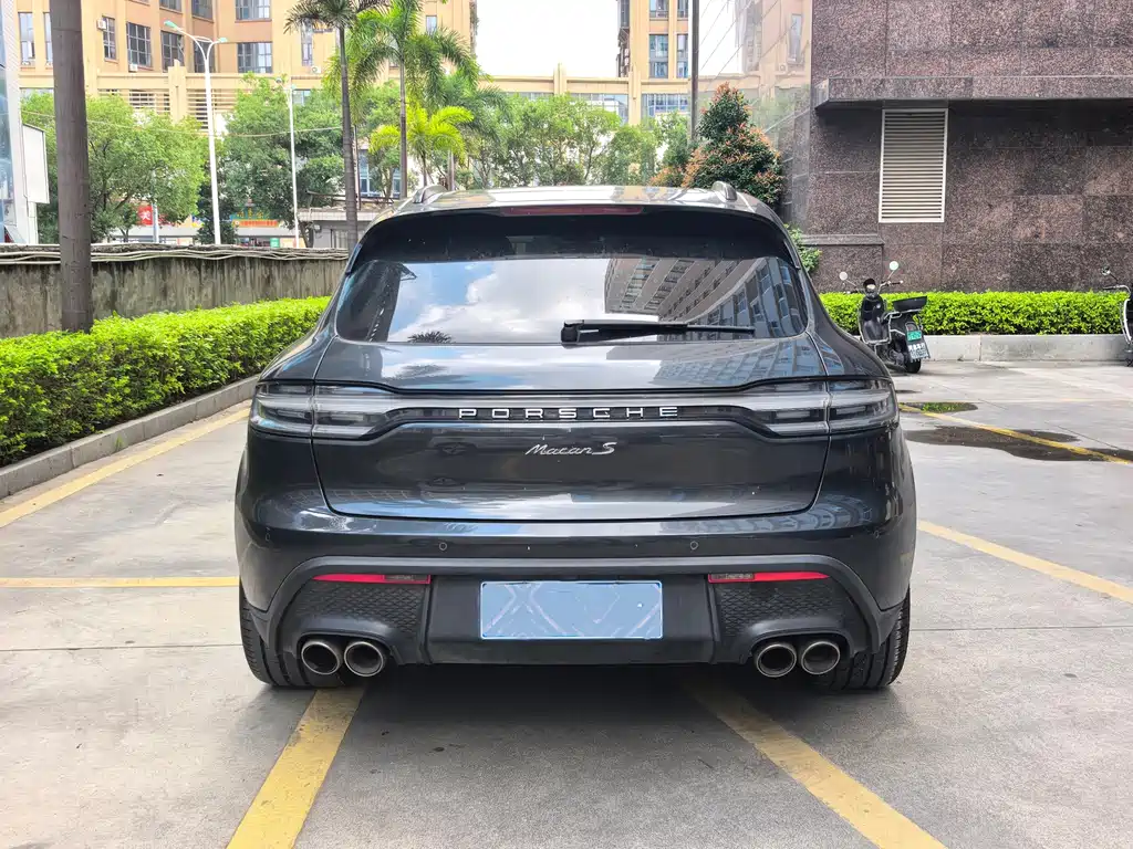 Porsche Macan — миниатюра 13