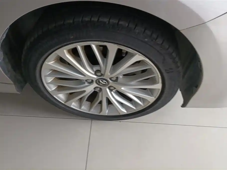 Toyota Camry 2018 2.5G Luxury