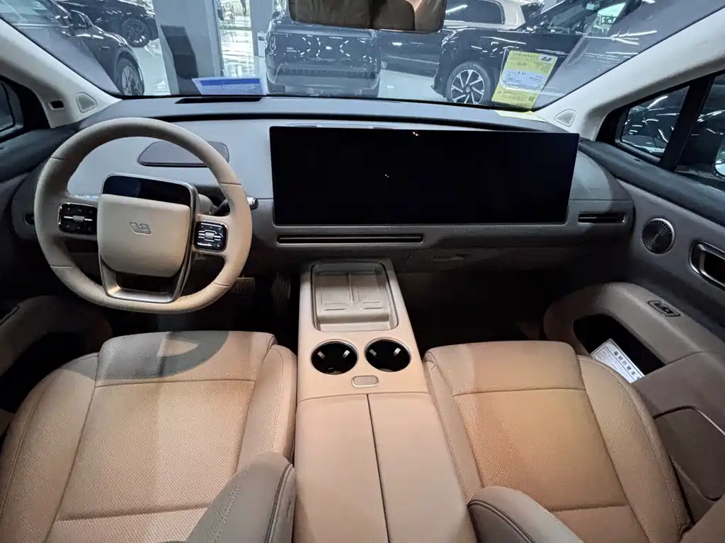 Li Auto Li i8 — миниатюра 5