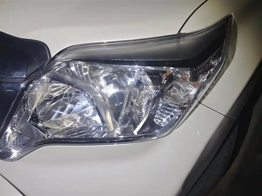Toyota Land Cruiser Prado 2016 2.7L AT