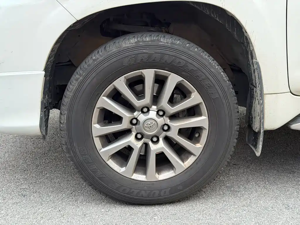 Toyota Prado — миниатюра 5