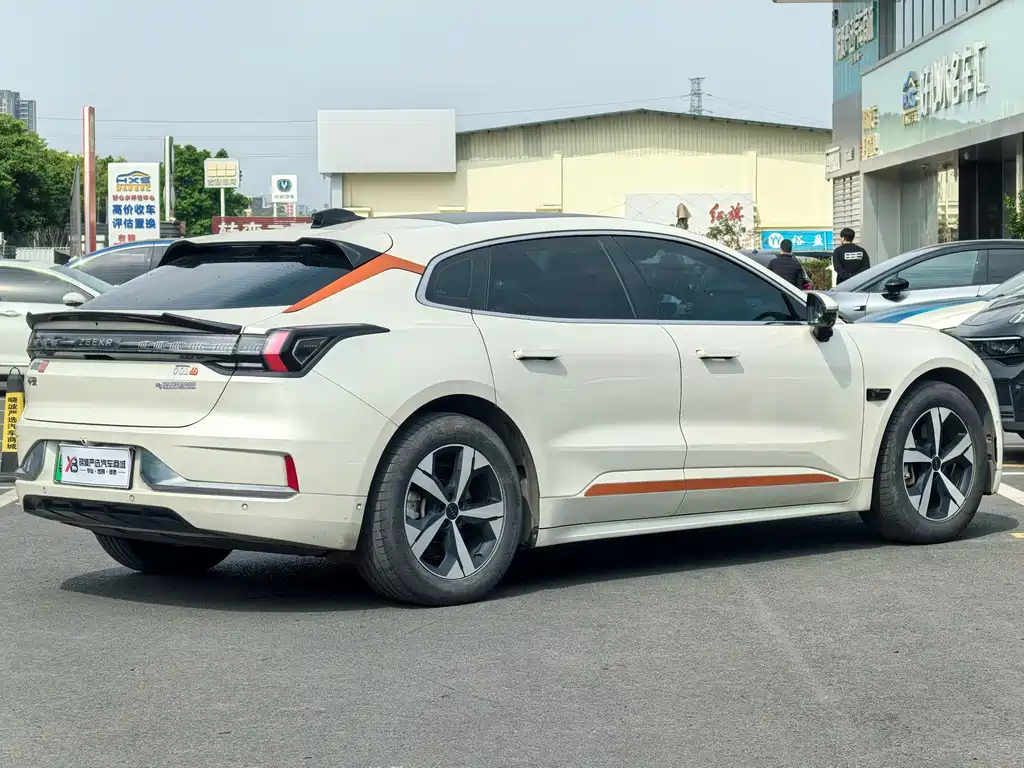 ZEEKR EXTREME KRYPTON 001