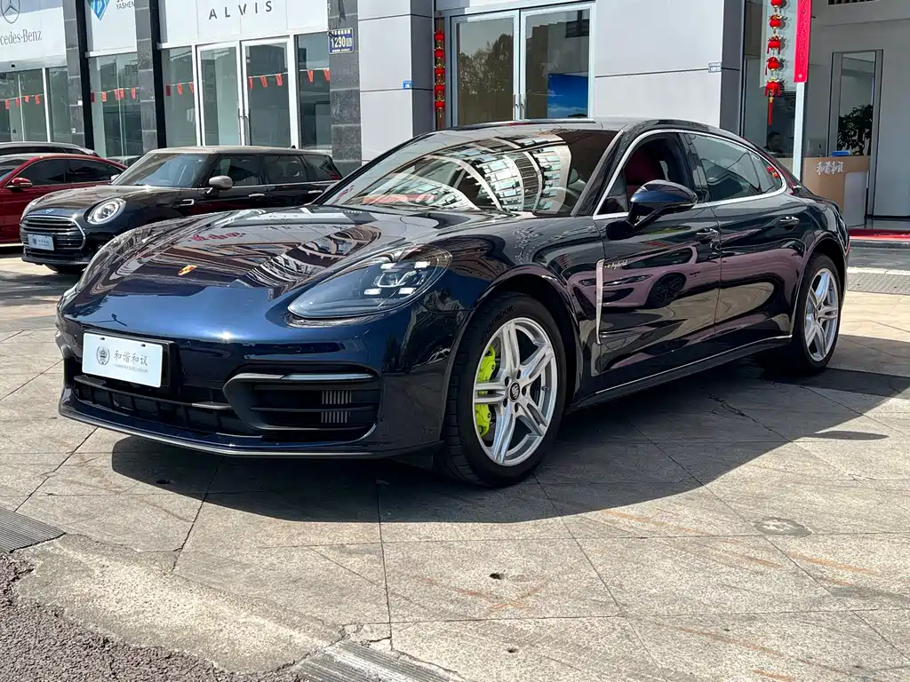PORSCHE PANAMERA NEW ENERGY