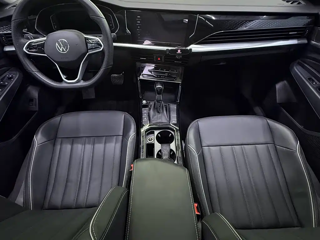 Volkswagen Passat — миниатюра 10